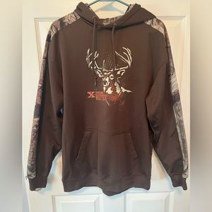 Mens Buck wear hoodie. Size large. Brand new!